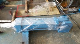 HYDRAULIC CYLINDER