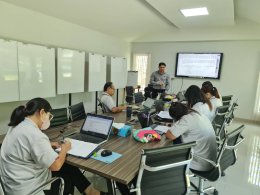 ภาพกิจกรรมการบรรยาย การจัดทำเอกสารขั้นตอนการดำเนินงาน