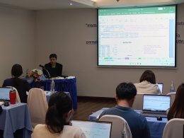 ภาพกิจกรรมการบรรยาย หลักสูตร "การตรวจสอบความใช้ได้ของวิธีทดสอบทางเคมี (Method Validation) & Workshop ตามหลักการ Eurachem, 2025"  (Exclusive Workshop )