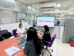 ภาพกิจกรรมการให้คำปรึกษา พัฒนาระบบ ISO/IEC 17025 ให้กับห้องปฏิบัติการจุลชีววิทยา