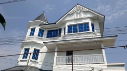 งานสร้างบ้านพักอาศัย 3 ชั้น ถนนรามอินทรา