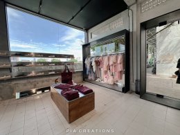 adidas Originals Flagship Store : ทรงวาด