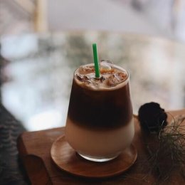 Coffee & Drinks