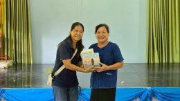 เดินทางมอบหนังสือแก่ 11 โรงเรียน จังหวัดสุพรรณบุรี