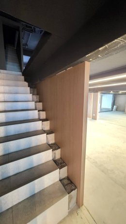 ผลงานติดตั้งอินทีเรียฟิล์มลายไม้ เปลี่ยนภาพลักษณ์ทั้งห้องในพริบตา