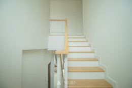 บ้านทรงจั่วผสมปั้นหยาสไตล์โมเดิร์น HB02