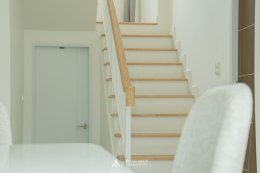 บ้านทรงจั่วผสมปั้นหยาสไตล์โมเดิร์น HB02