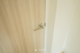 บ้านทรงจั่วผสมปั้นหยาสไตล์โมเดิร์น HB02