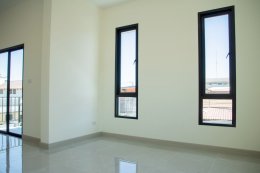 บ้านปั้นหยาสไตล์โมเดิร์น HB03