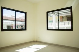 บ้านปั้นหยาสไตล์โมเดิร์น HB03