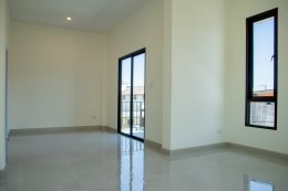 บ้านปั้นหยาสไตล์โมเดิร์น HB03