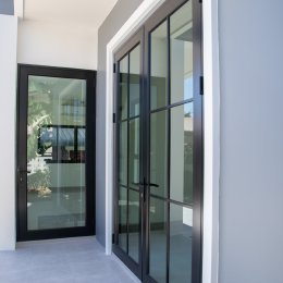 บ้านปั้นหยาสไตล์โมเดิร์น HB03