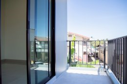 บ้านปั้นหยาสไตล์โมเดิร์น HB03