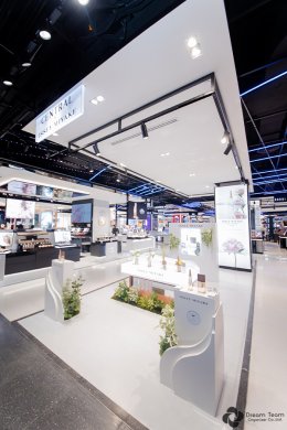 Booth IM Peony & Vetiver Central Ladprao