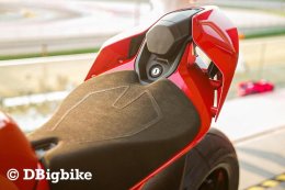 2025 All New Ducati Panigale V4 Superbike gen7