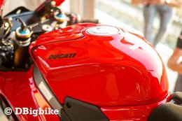 2025 All New Ducati Panigale V4 Superbike gen7