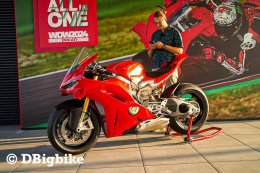 เปิดตัว 2025 All New Ducati Panigale V4 Superbike gen7