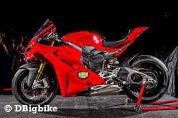 เปิดตัว 2025 All New Ducati Panigale V4 Superbike gen7