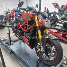 Is this a motorcycle or Bang Saen Beach?