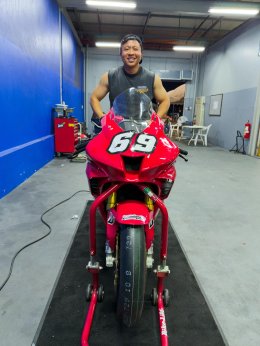 Had an incredible time at the first-ever CBR Fireblade Endurance race!