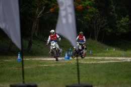 BMW R 12 G/S Review