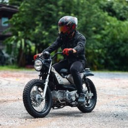 Who says the Yamaha PG-1 is just a bike for custom builds?
