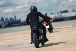 Who says the Yamaha PG-1 is just a bike for custom builds?