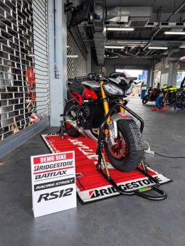 Bridgestone Battlax Trackday!!