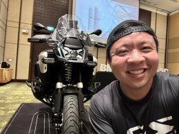 First Ride on the BMW R1300 GS Adventure with ASA Transmission!