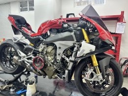 รู้จักพื้นฐานเครื่องยนต์ Ducati: แรงในแบบที่แตกต่าง แต่อะไหล่หลายชิ้นใช้ร่วมกันได้!
