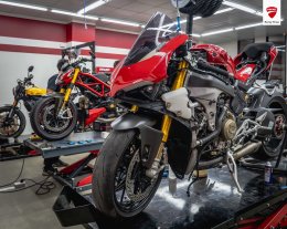 รู้จักพื้นฐานเครื่องยนต์ Ducati: แรงในแบบที่แตกต่าง แต่อะไหล่หลายชิ้นใช้ร่วมกันได้!