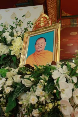 วัดบวรนิเวศวิหาร โดยเจ้าประคุณสมเด็จพระวันรัต เจ้าคณะใหญ่คณะธรรมยุต เจ้าอาวาสวัดบวรนิเวศวิหาร  เป็นเจ้าภาพพิธีบำเพ็ญกุศล สวดพระอภิธรรม อุทิศพระธรรมกิตติโสภณ