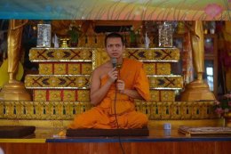 พระวิทยากรกลุ่มเพื่อชีวิตดีงาม ได้รับนิมนต์จากพระครูโอภาสโพธินันท์ ให้มาเป็นพระวิทยากรอบรมนักเรียนโรงเรียนสามชัยอุดมวิทย์ 