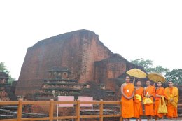 พระวิทยากรกระบวนธรรม ศึกษาประวัติศาสตร์ มหาวิทยาลัยนาลันทา