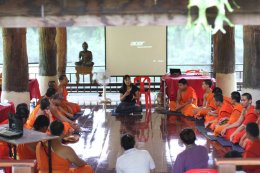 คุณอลิชา ตรีโรจนานนท์ อาจารย์ประจำคณะสื่อสารมวลชน มหาวิทยาลัยเชียงใหม่ เล่าประสบการณ์ เพื่อเสริมสร้างการเรียนรู้การเขียน