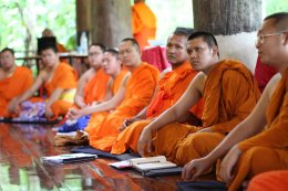 คุณอลิชา ตรีโรจนานนท์ อาจารย์ประจำคณะสื่อสารมวลชน มหาวิทยาลัยเชียงใหม่ เล่าประสบการณ์ เพื่อเสริมสร้างการเรียนรู้การเขียน