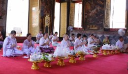 ณ พระอุโบสถวัดสระเกศ ราชวรมหาวิหาร องค์พระธรรมกถึก แสดงพระธรรมเทศนา เรื่อง ศีล โดย พระราชธีรคุณ เนื่องในวันธรรมะสวนะ ( วันพระ )