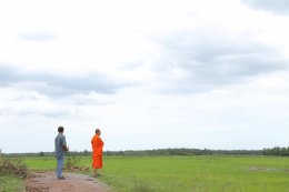 พระเดชพระคุณพระพรหมสิทธิ มอบหมายพระวิจิตรธรรมาภรณ์ ให้ตรวจเยี่ยมให้กำลังใจโยมซึ่งทำนาในที่ธรณีสงฆ์ของวัดสระเกศ ในเขตพื้นที่อำเภอปากท่อ จังหวัดราชบุรี