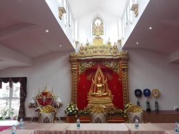 พระเดชพระคุณพระพรหมสิทธิ กรรมการมหาเถรสมาคม  เดินทางถึงประเทศอังกฤษ เป็นประธานประชุมองค์กรพระธรรมทูตไทยในสหราชอาณาจักร 