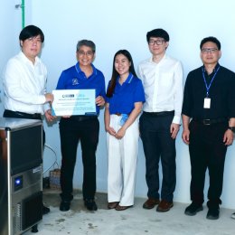 เจ็นไอซ์บริจาคเครื่องทำน้ำแข็ง ให้แก่ ราชวิทยาลัยจุฬาภรณ์ คณะวิทยาศาสตร์ (โครงการจัดตั้งคณะวิศวกรรมศาสตร์)