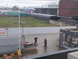 สถานการณ์ฝนตกหนักและน้ำท่วมขังในพื้นที่