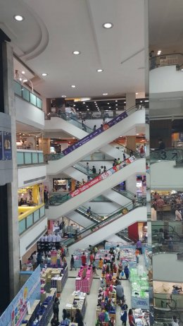 Imperial World Samrong Shopping Center