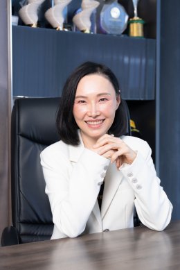 สัมภาษณ์ คุณสินีนุช โกกนุทาภรณ์ กรรมการผู้จัดการ  บริษัท ไทยอีสเทิร์น กรุ๊ป โฮลดิ้งส์ จำกัด มหาชน (TEGH)