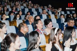 【สื่อจีน-ไทย ศิลปิน และ KOL รวมตัวในงาน Media Night ภาพยนตร์ Dear You: จดหมายรักถึงอาม่า ถ่ายทอดความซาบซึ้งจนผู้ชมหลั่งน้ำตา】เมื่อวันที่ 29 กรกฎาคม พ.ศ.2569