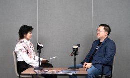 【คุณกัวรุ่ย ประธานกลุ่ม สัมภาษณ์พิเศษบุคคลขึ้นปก: คุณจรุง เกียรติสุภาพงศ์ CIO ของ KBTG】