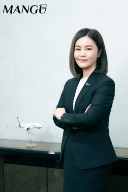 【คุณกัวรุ่ย ประธานกลุ่ม สัมภาษณ์พิเศษบุคคลขึ้นปก: คุณปวีณา จริยฐิติพงศ์ กรรมการผู้อำนวยการใหญ่ บริษัท ท่าอากาศยานไทย จำกัด (มหาชน) (AOT)】