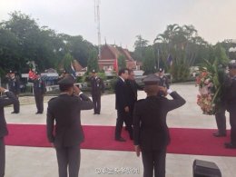 คุณหลุ่ย แซ่กั๊ว ได้รับคำเชิญของนายกรัฐมนตรี ให้เข้าสัมภาษณ์ นายกรัฐมนตรีของจีนในโอกาส ที่ท่านได้เยือนประเทศไทยอย่างเป็นทางการและกล่าวสุนทรพจน์ที่รัฐสภา