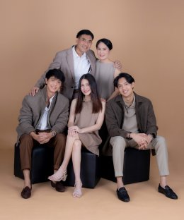 ถ่ายรูปครอบครัว1