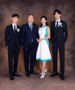 ถ่ายรูปครอบครัว4