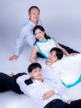 ถ่ายรูปครอบครัว4